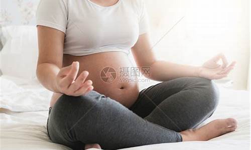 孕妇是否可以在家进行分娩？